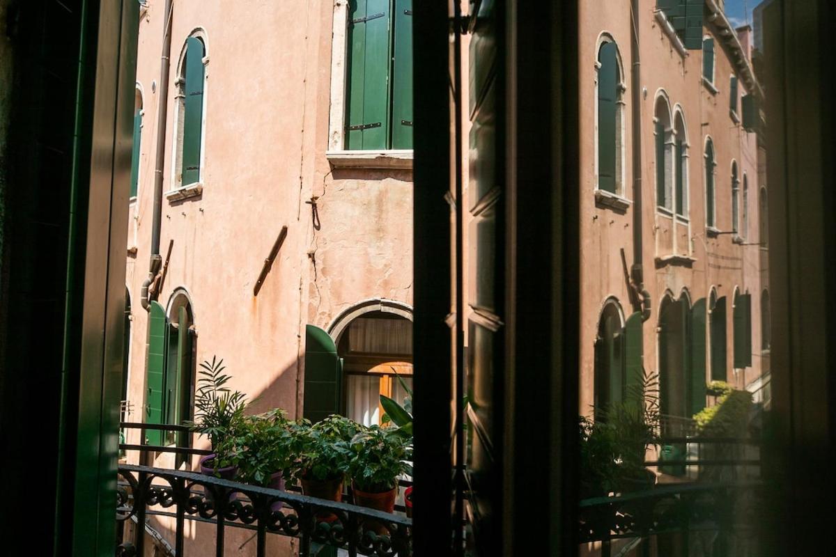 San Marco Central Venesia Bagian luar foto